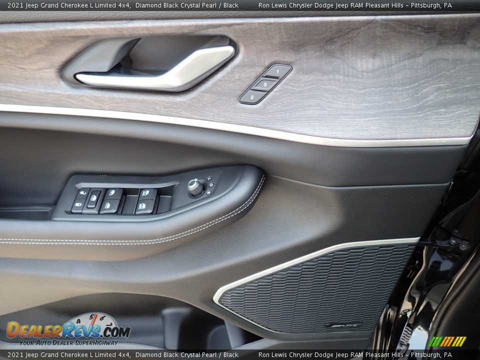 2021 Jeep Grand Cherokee L Limited 4x4 Diamond Black Crystal Pearl / Black Photo #14