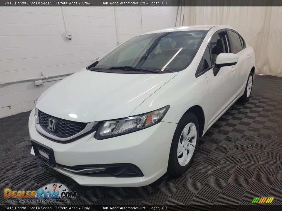 2015 Honda Civic LX Sedan Taffeta White / Gray Photo #4