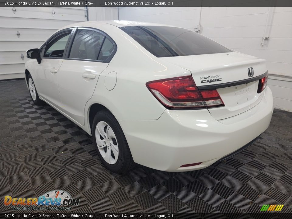 2015 Honda Civic LX Sedan Taffeta White / Gray Photo #5
