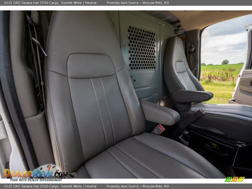 Front Seat of 2015 GMC Savana Van 2500 Cargo Photo #30