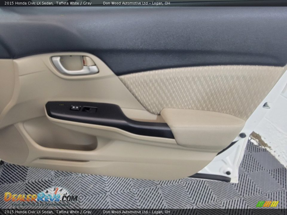 2015 Honda Civic LX Sedan Taffeta White / Gray Photo #27