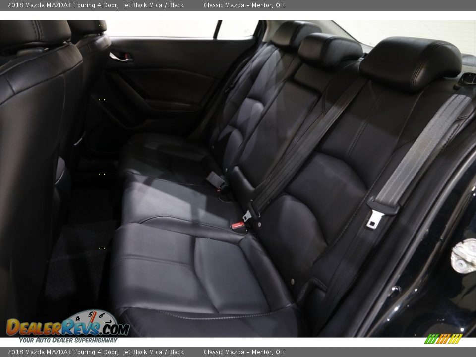 2018 Mazda MAZDA3 Touring 4 Door Jet Black Mica / Black Photo #15