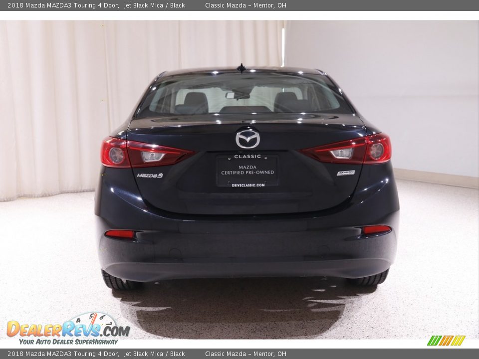 2018 Mazda MAZDA3 Touring 4 Door Jet Black Mica / Black Photo #16