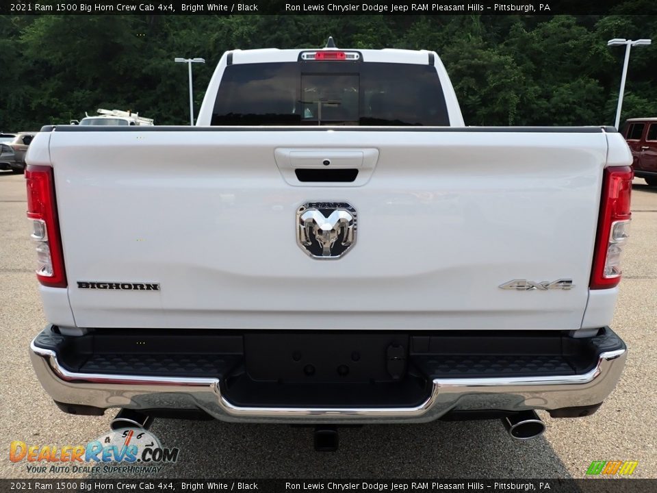 2021 Ram 1500 Big Horn Crew Cab 4x4 Bright White / Black Photo #4