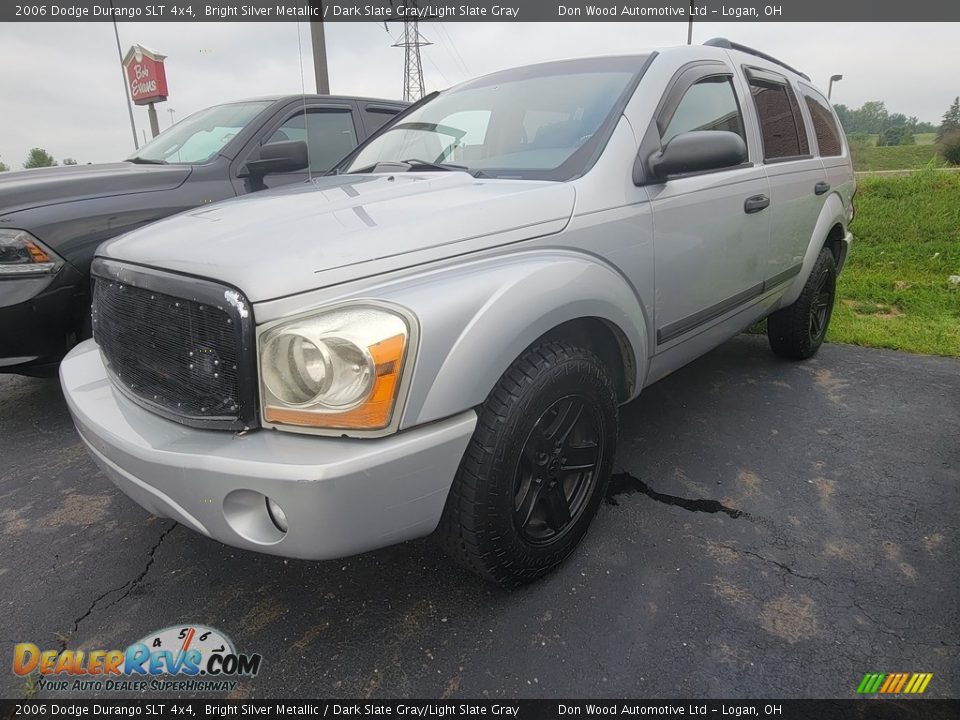 2006 Dodge Durango SLT 4x4 Bright Silver Metallic / Dark Slate Gray/Light Slate Gray Photo #3