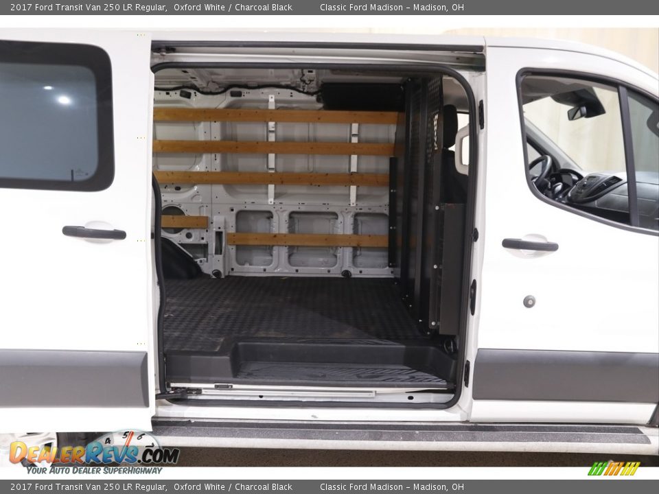 2017 Ford Transit Van 250 LR Regular Oxford White / Charcoal Black Photo #12