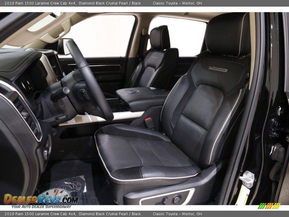 2019 Ram 1500 Laramie Crew Cab 4x4 Diamond Black Crystal Pearl / Black Photo #5