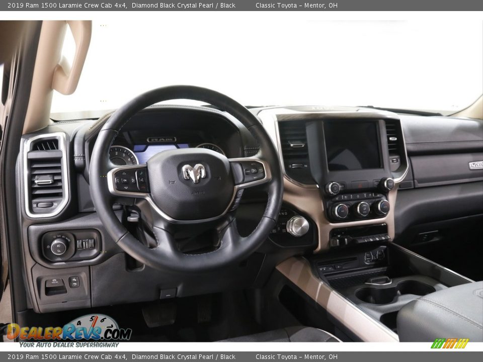 2019 Ram 1500 Laramie Crew Cab 4x4 Diamond Black Crystal Pearl / Black Photo #6