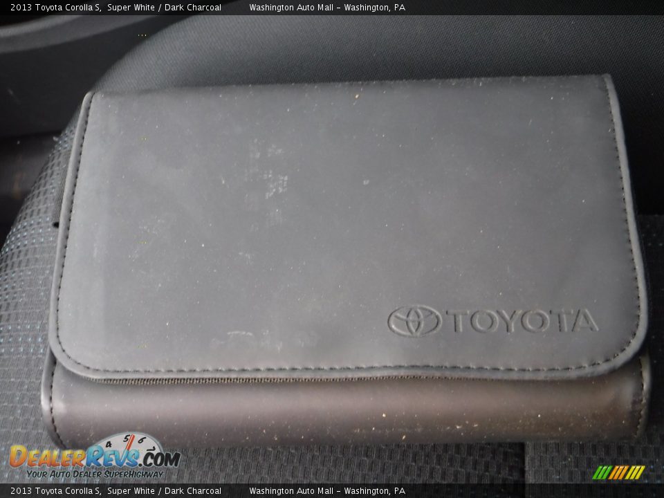 2013 Toyota Corolla S Super White / Dark Charcoal Photo #25