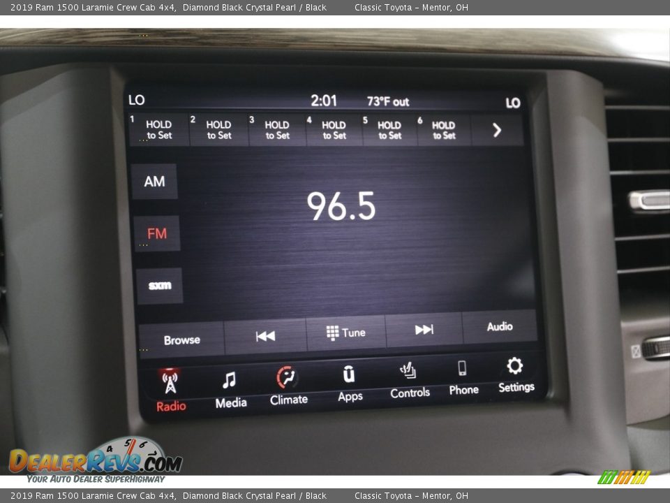 2019 Ram 1500 Laramie Crew Cab 4x4 Diamond Black Crystal Pearl / Black Photo #10