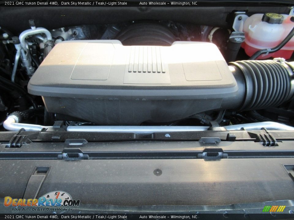 2021 GMC Yukon Denali 4WD Dark Sky Metallic / Teak/­Light Shale Photo #6