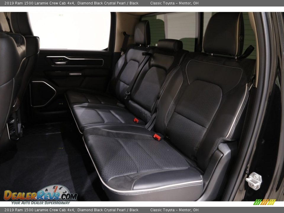 2019 Ram 1500 Laramie Crew Cab 4x4 Diamond Black Crystal Pearl / Black Photo #20