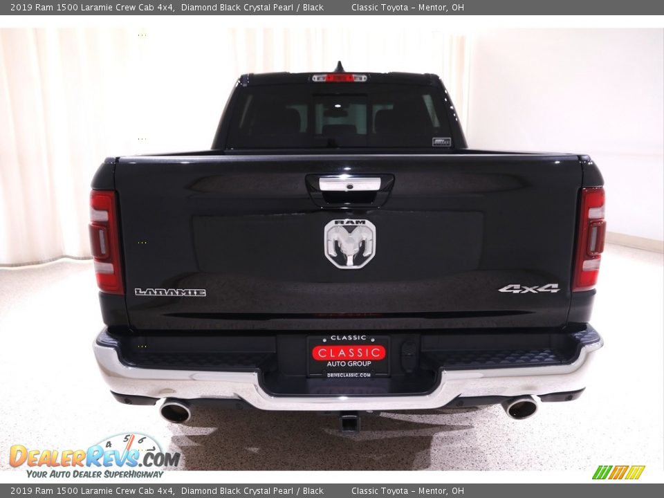 2019 Ram 1500 Laramie Crew Cab 4x4 Diamond Black Crystal Pearl / Black Photo #21