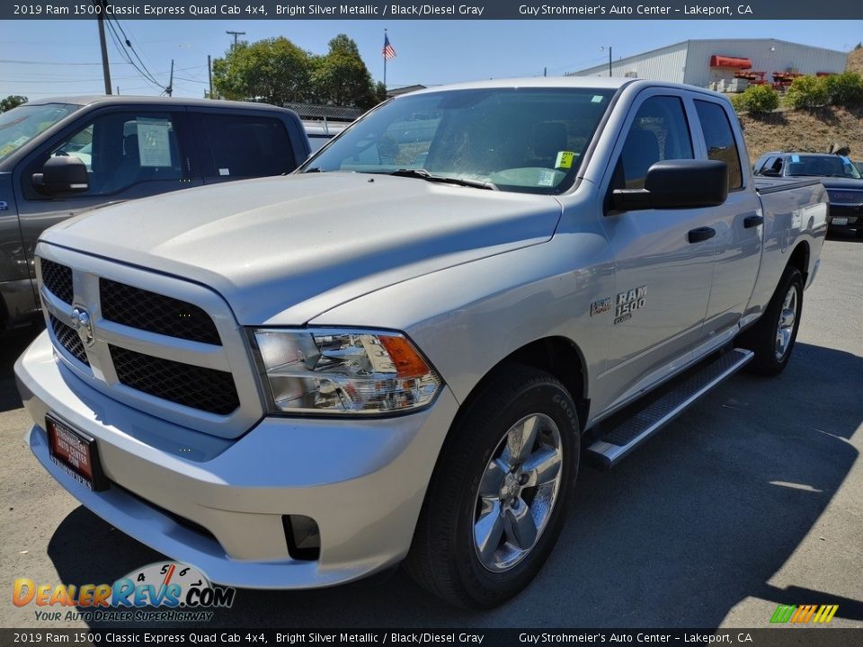 2019 Ram 1500 Classic Express Quad Cab 4x4 Bright Silver Metallic / Black/Diesel Gray Photo #3