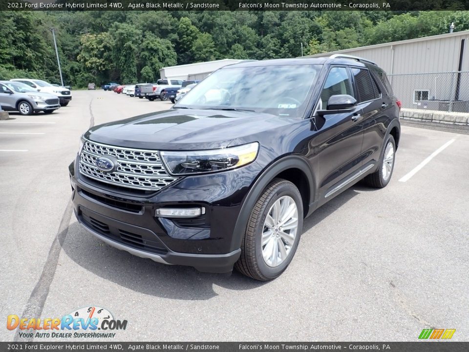 Front 3/4 View of 2021 Ford Explorer Hybrid Limited 4WD Photo #5