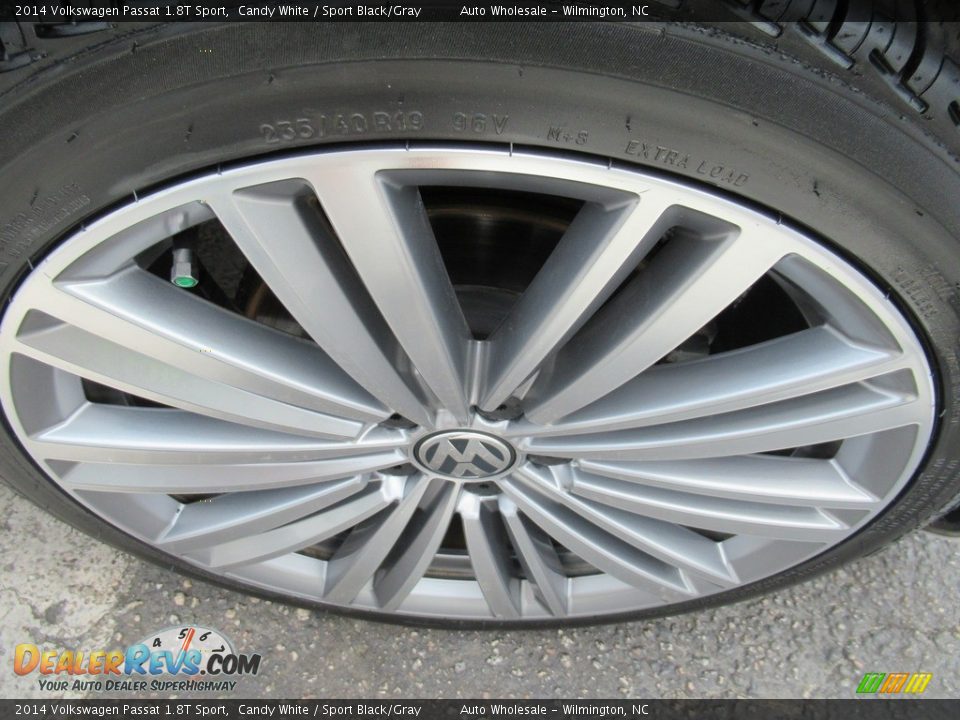 2014 Volkswagen Passat 1.8T Sport Wheel Photo #7