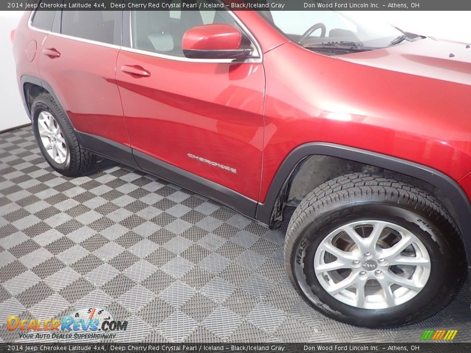 2014 Jeep Cherokee Latitude 4x4 Deep Cherry Red Crystal Pearl / Iceland - Black/Iceland Gray Photo #4