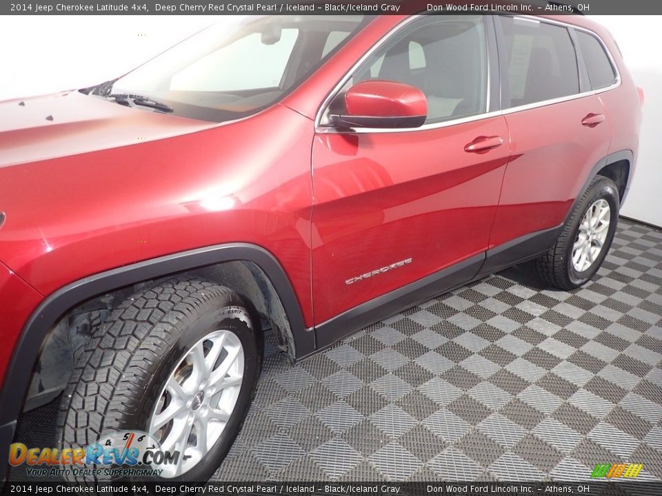 2014 Jeep Cherokee Latitude 4x4 Deep Cherry Red Crystal Pearl / Iceland - Black/Iceland Gray Photo #10