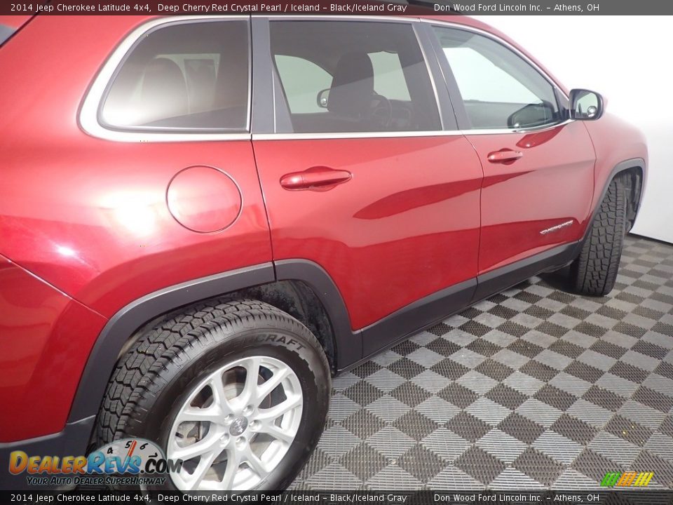 2014 Jeep Cherokee Latitude 4x4 Deep Cherry Red Crystal Pearl / Iceland - Black/Iceland Gray Photo #19