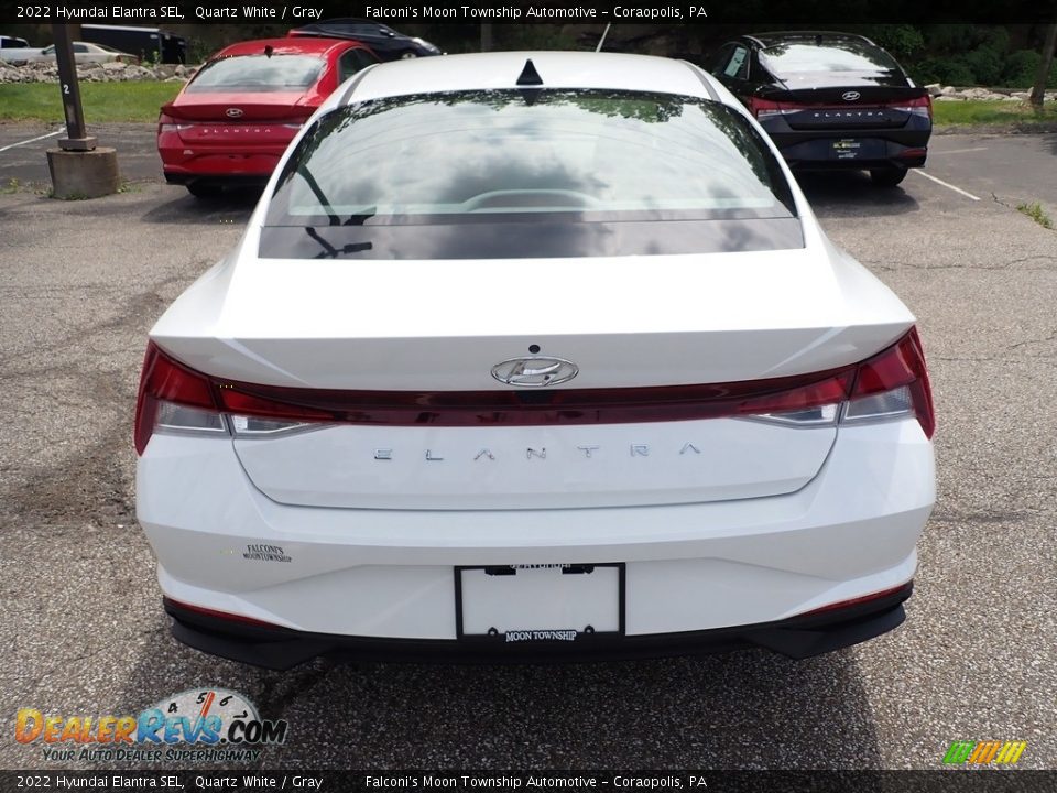 2022 Hyundai Elantra SEL Quartz White / Gray Photo #8