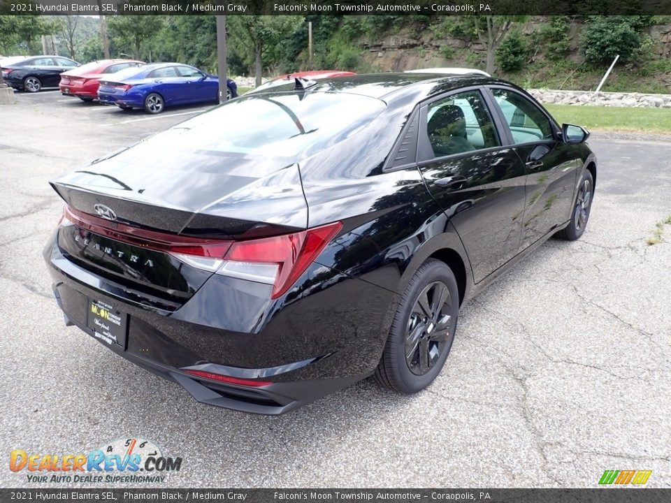 2021 Hyundai Elantra SEL Phantom Black / Medium Gray Photo #2