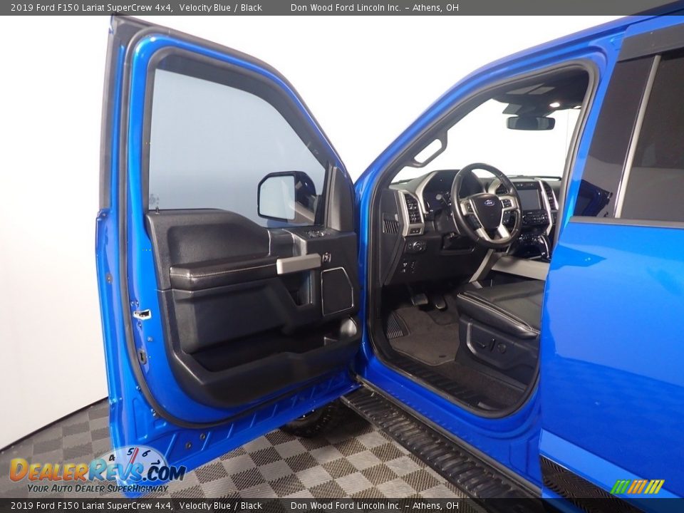 2019 Ford F150 Lariat SuperCrew 4x4 Velocity Blue / Black Photo #21