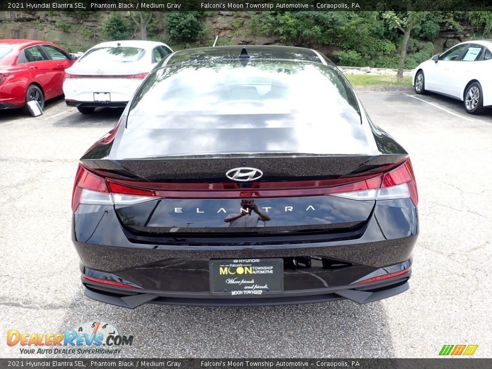 2021 Hyundai Elantra SEL Phantom Black / Medium Gray Photo #8