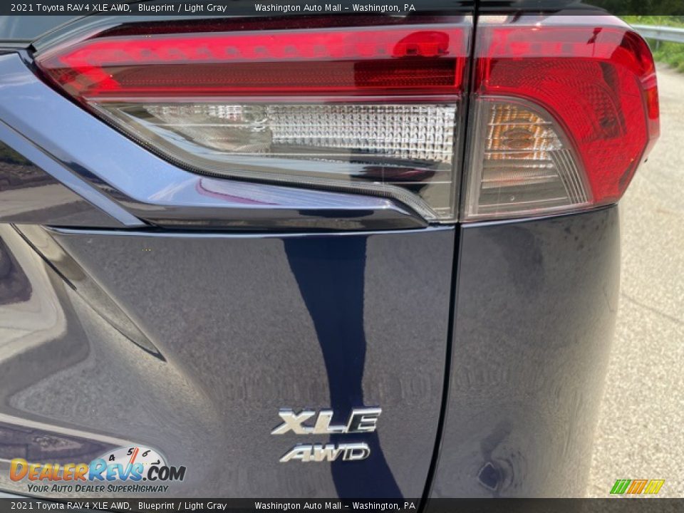 2021 Toyota RAV4 XLE AWD Blueprint / Light Gray Photo #11
