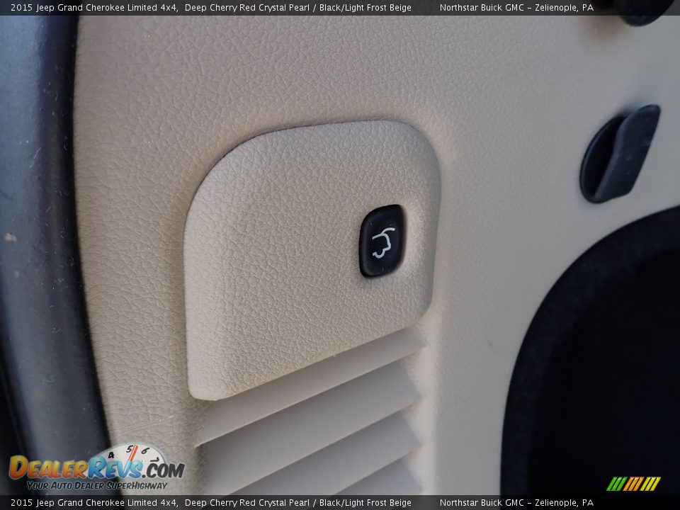 2015 Jeep Grand Cherokee Limited 4x4 Deep Cherry Red Crystal Pearl / Black/Light Frost Beige Photo #11