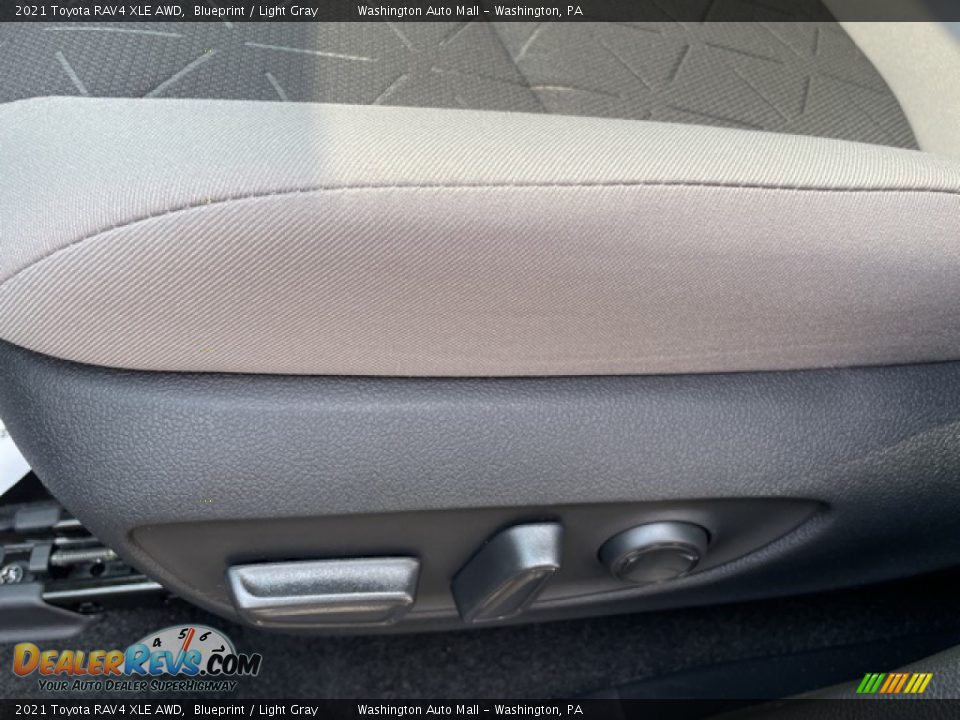2021 Toyota RAV4 XLE AWD Blueprint / Light Gray Photo #28