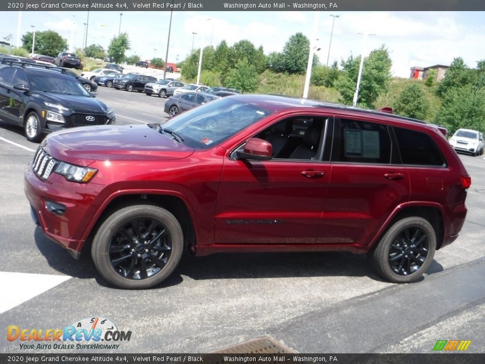 2020 Jeep Grand Cherokee Altitude 4x4 Velvet Red Pearl / Black Photo #6