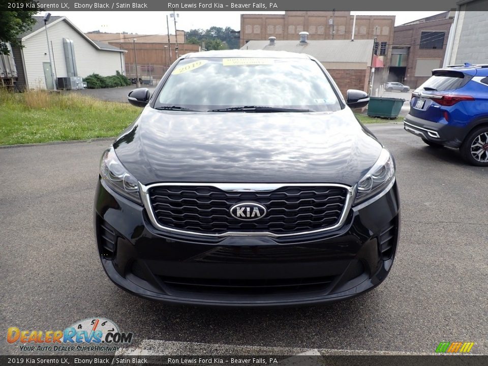 2019 Kia Sorento LX Ebony Black / Satin Black Photo #4