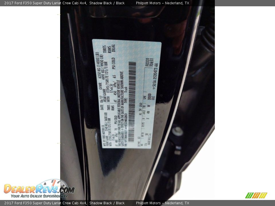 2017 Ford F350 Super Duty Lariat Crew Cab 4x4 Shadow Black / Black Photo #32