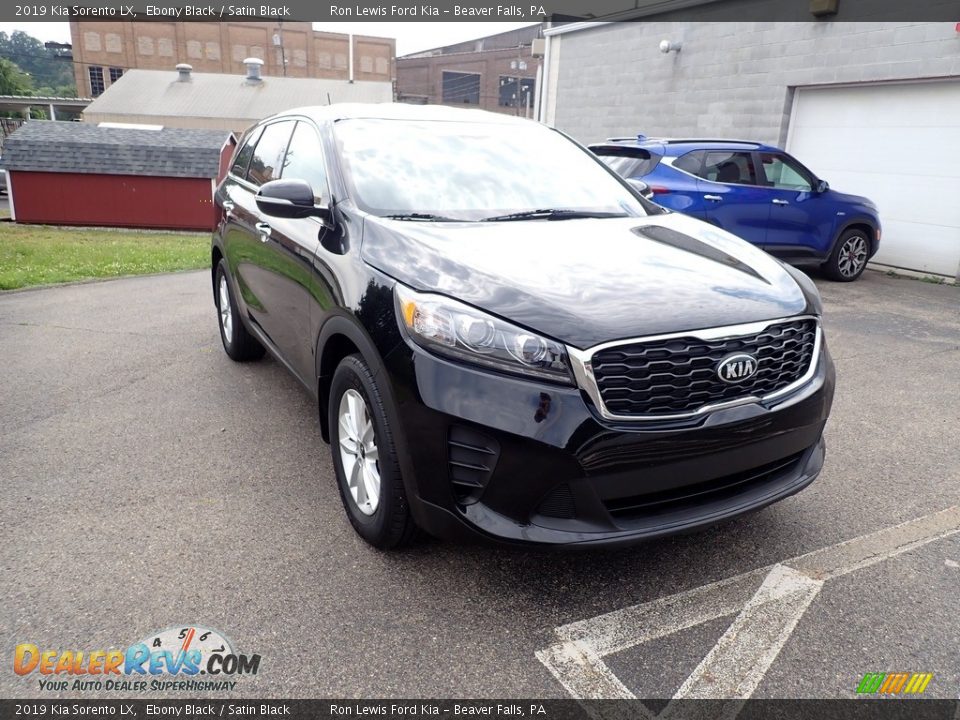 2019 Kia Sorento LX Ebony Black / Satin Black Photo #7