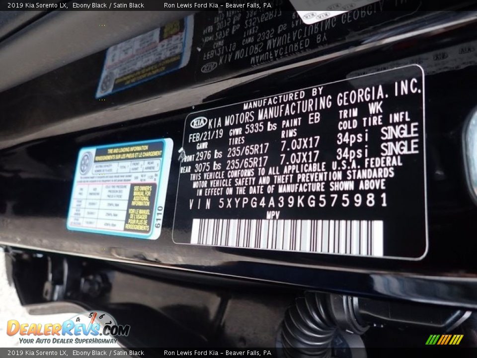 2019 Kia Sorento LX Ebony Black / Satin Black Photo #18