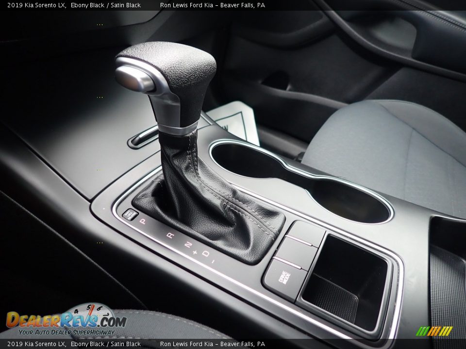 2019 Kia Sorento LX Ebony Black / Satin Black Photo #21