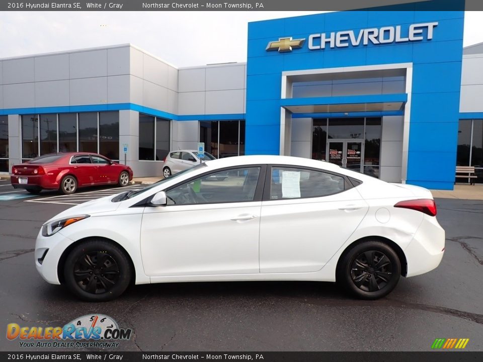 2016 Hyundai Elantra SE White / Gray Photo #3