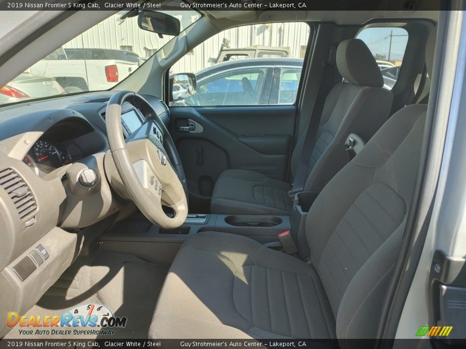 Front Seat of 2019 Nissan Frontier S King Cab Photo #9