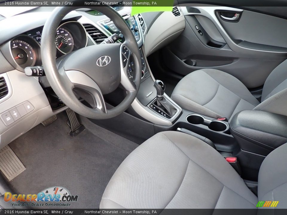 2016 Hyundai Elantra SE White / Gray Photo #24