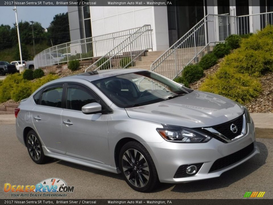 Front 3/4 View of 2017 Nissan Sentra SR Turbo Photo #1