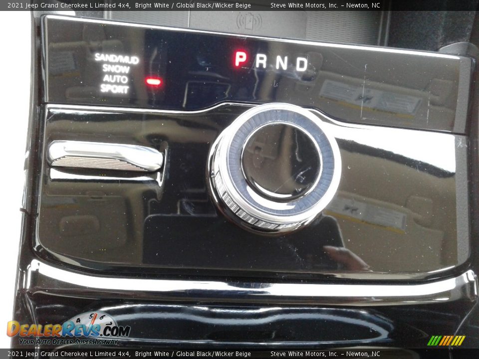 2021 Jeep Grand Cherokee L Limited 4x4 Bright White / Global Black/Wicker Beige Photo #25