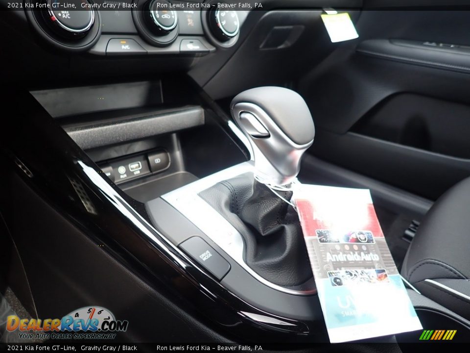 2021 Kia Forte GT-Line Shifter Photo #21