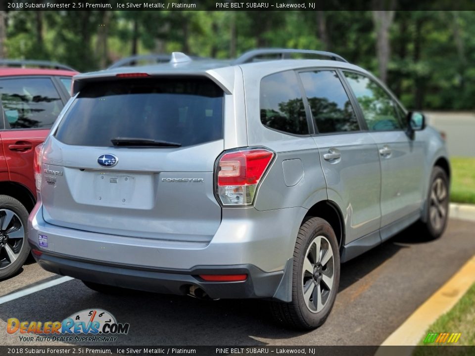 2018 Subaru Forester 2.5i Premium Ice Silver Metallic / Platinum Photo #3
