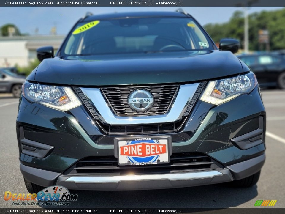 2019 Nissan Rogue SV AWD Midnight Pine / Charcoal Photo #15