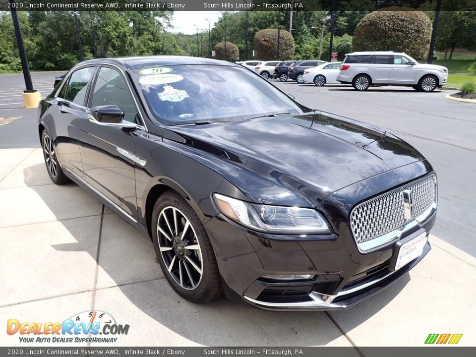 Front 3/4 View of 2020 Lincoln Continental Reserve AWD Photo #8