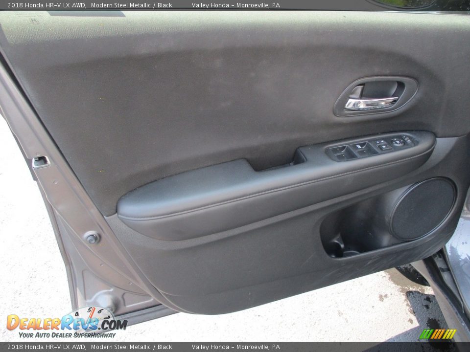 2018 Honda HR-V LX AWD Modern Steel Metallic / Black Photo #11