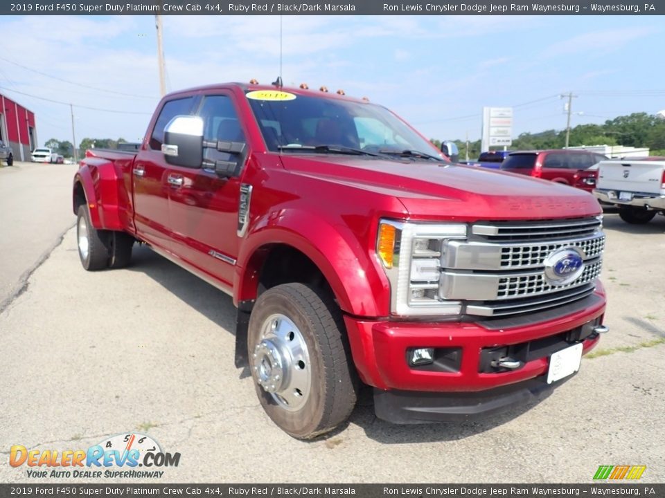 Front 3/4 View of 2019 Ford F450 Super Duty Platinum Crew Cab 4x4 Photo #7