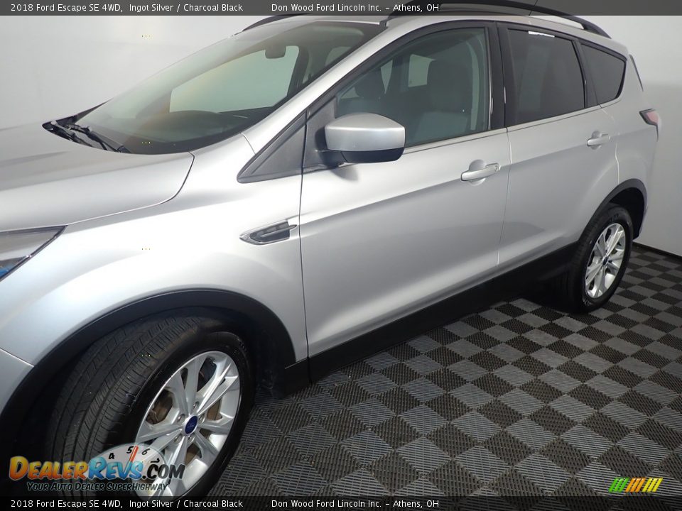 2018 Ford Escape SE 4WD Ingot Silver / Charcoal Black Photo #10