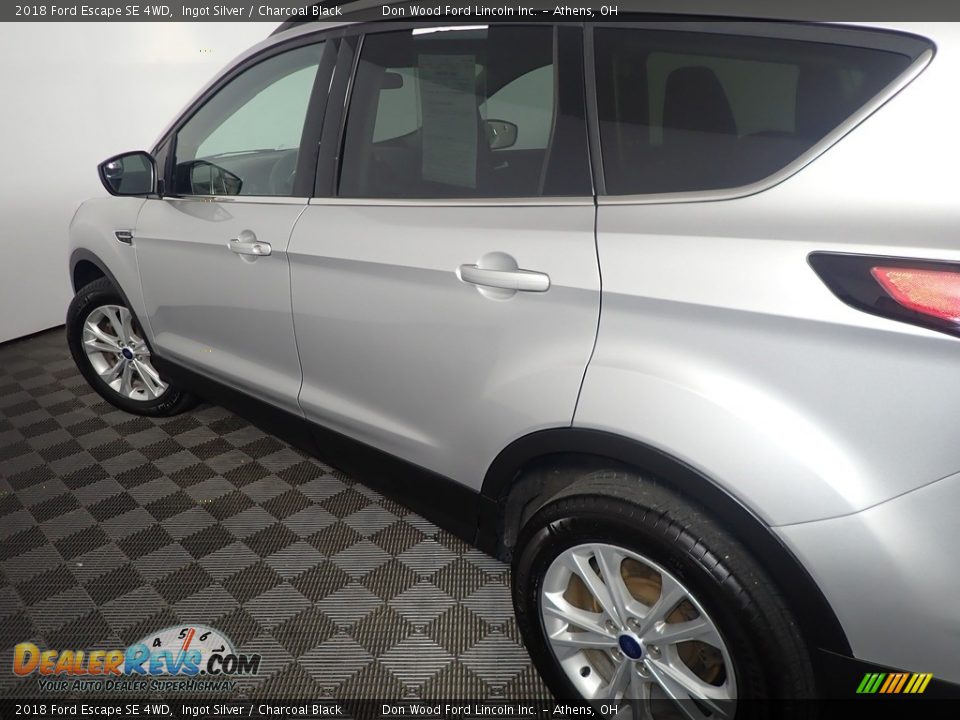 2018 Ford Escape SE 4WD Ingot Silver / Charcoal Black Photo #18