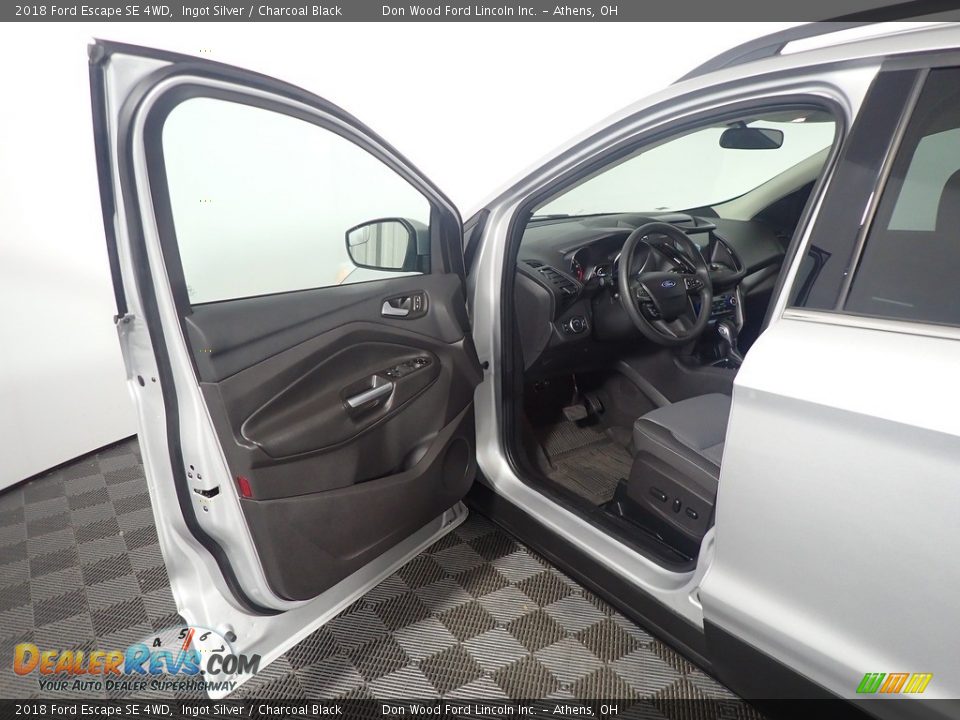 2018 Ford Escape SE 4WD Ingot Silver / Charcoal Black Photo #21